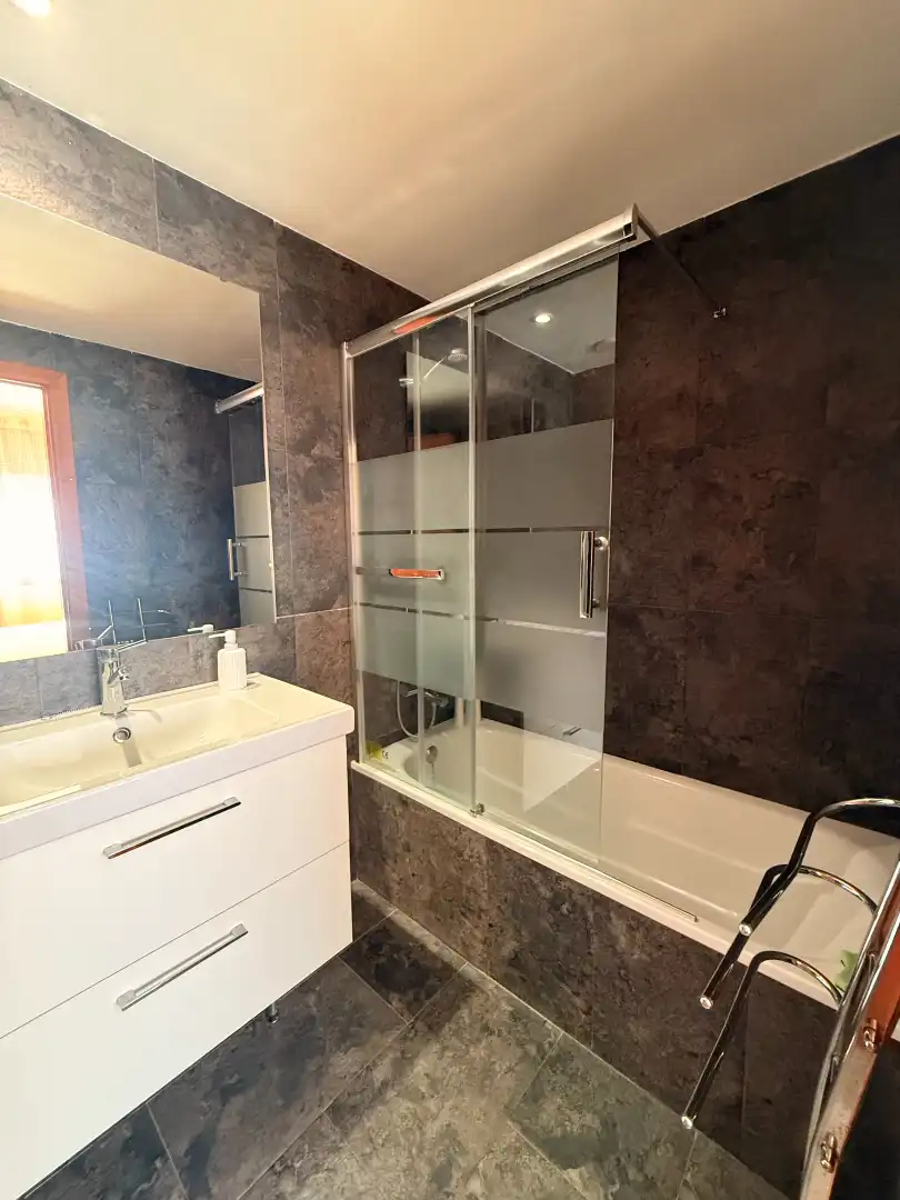 Maison jumelée avec terrasse à vendre à Avinguda del Sol 22, imagen 17