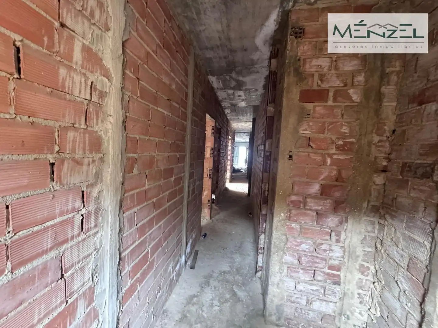 Buildings for sale in Pilas