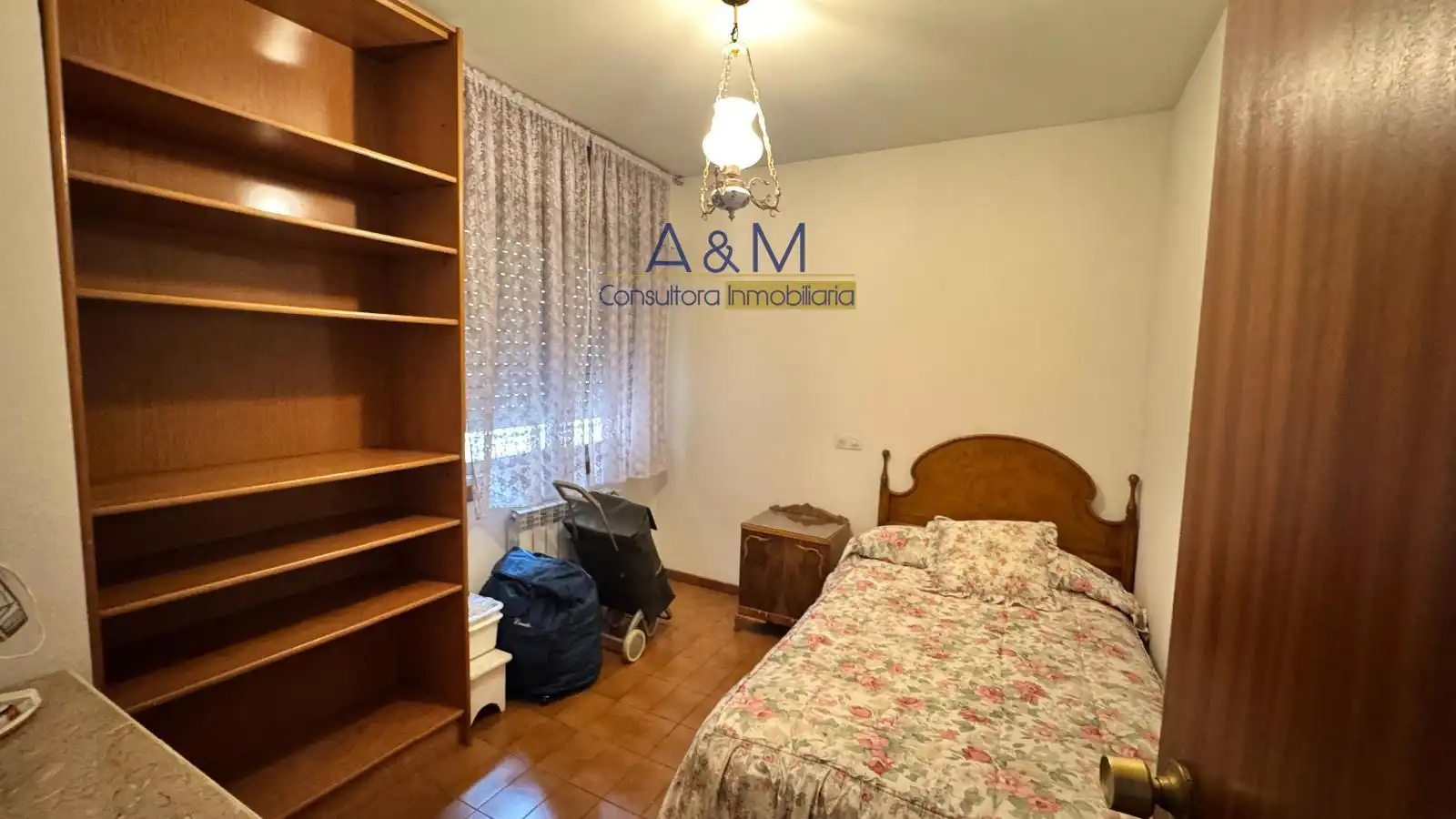 Schlafzimmer von Wohnung zum Verkauf in Valladolid mit Heizung, Parkett und Abstellraum