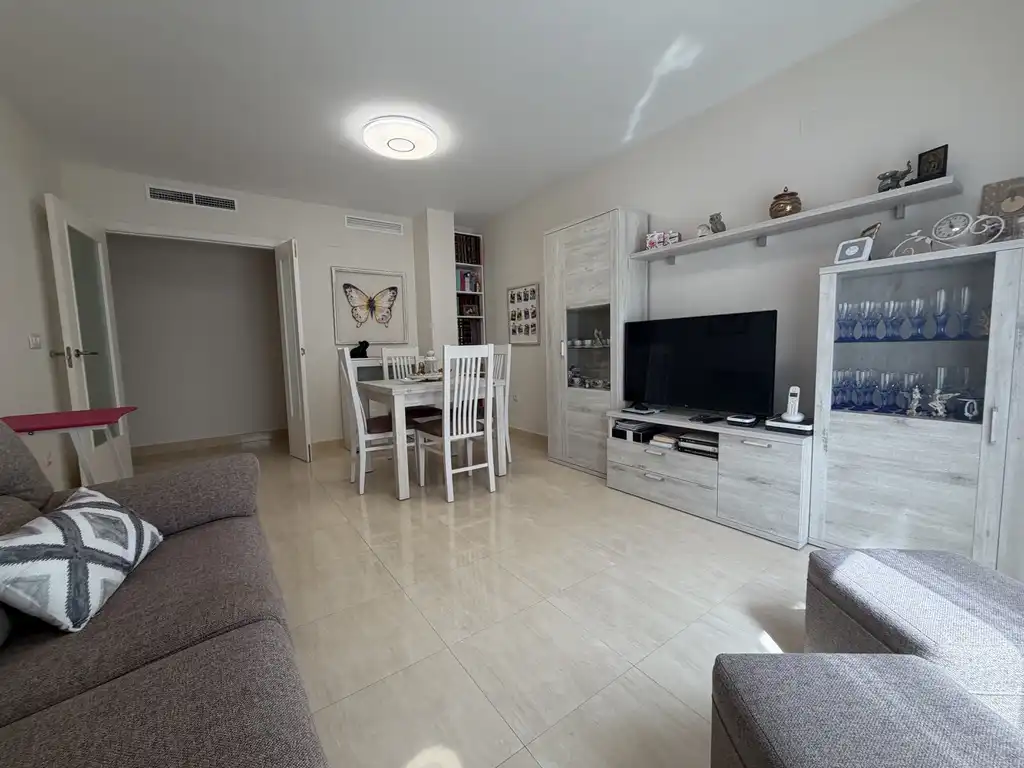 Apartamento con ascensor en venta en Centro Urbano, imagen 4