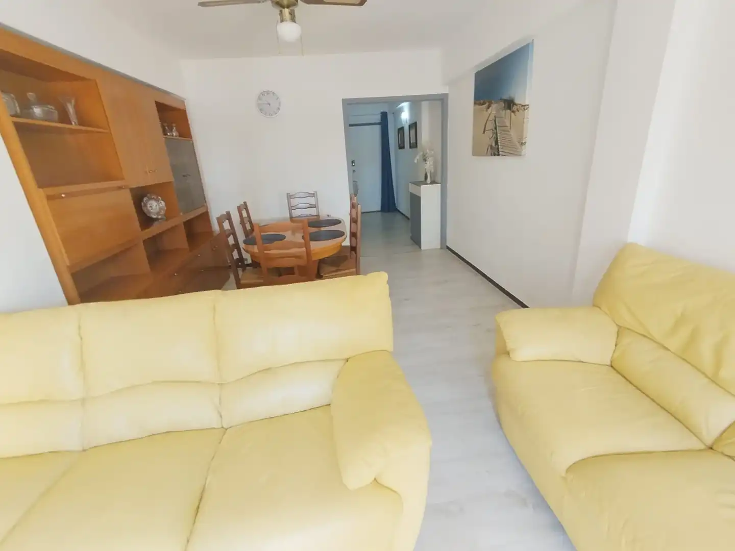Sala d'estar de Pis en venda en La Ràpita amb Parquet, Moblat i Forn