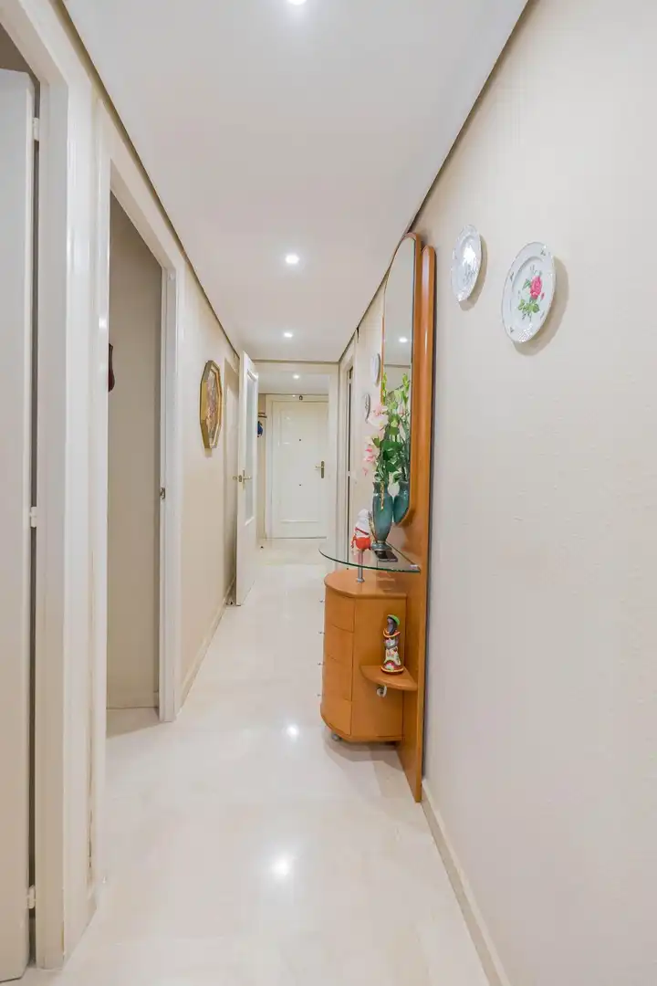 Piso con terraza en venta en Puerto Deportivo, imagen 35