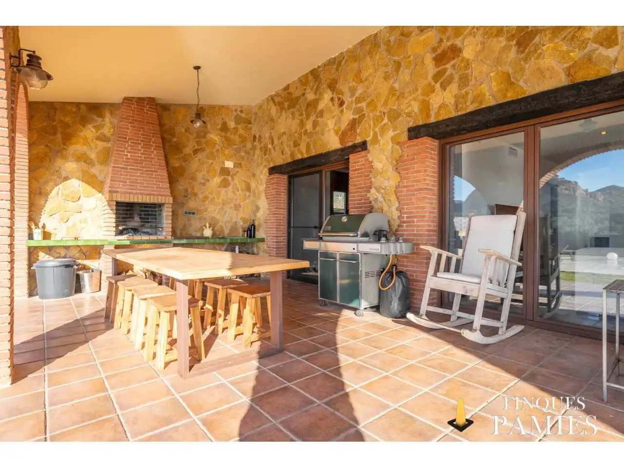 Terrassa de Casa o xalet en venda en Vilanova d'Escornalbou amb Aire condicionat, Calefacció i Jardí privat