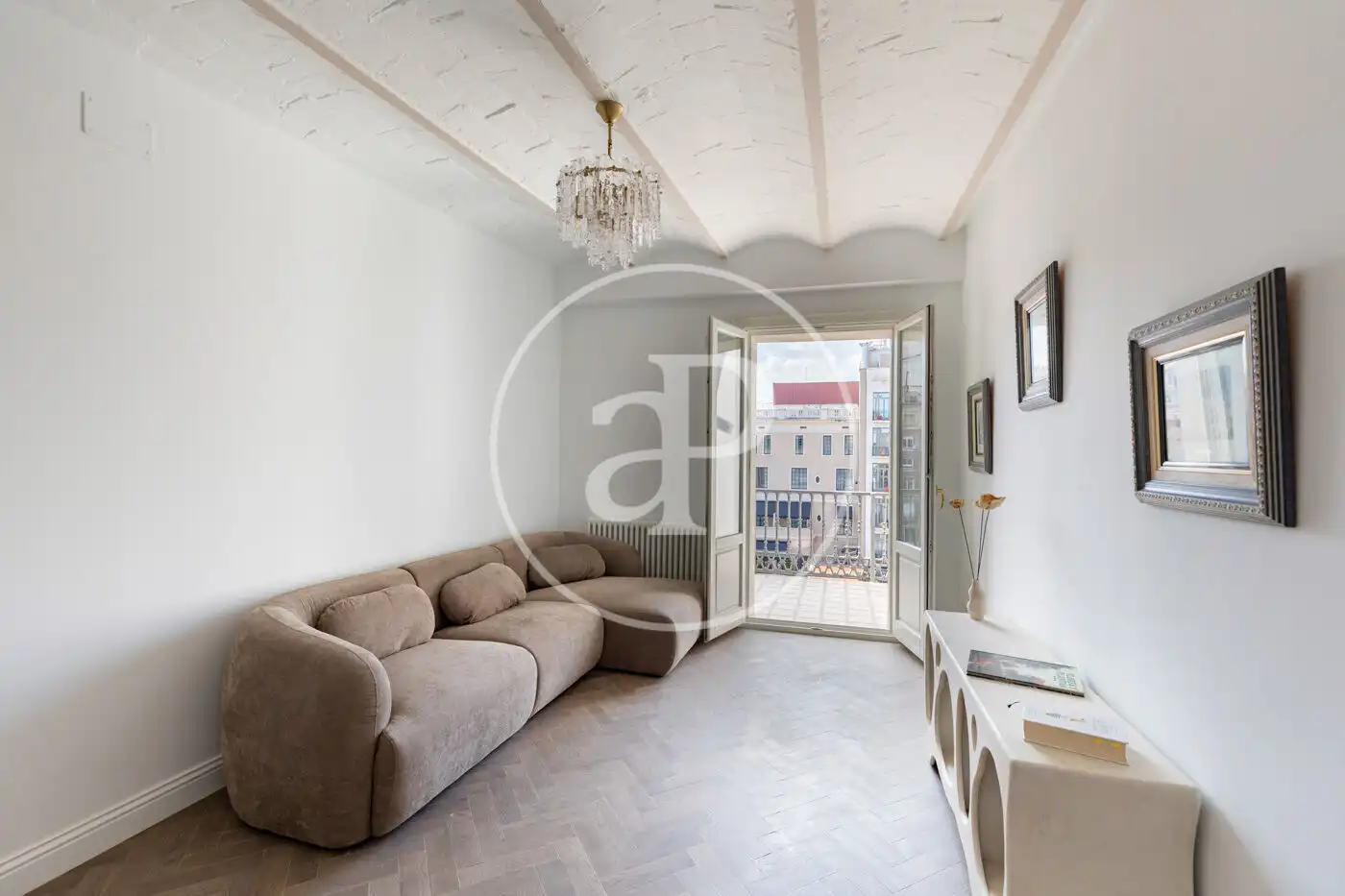 Wohnung mit Terrasse zum Verkauf in Carrer de Casp, imagen 3