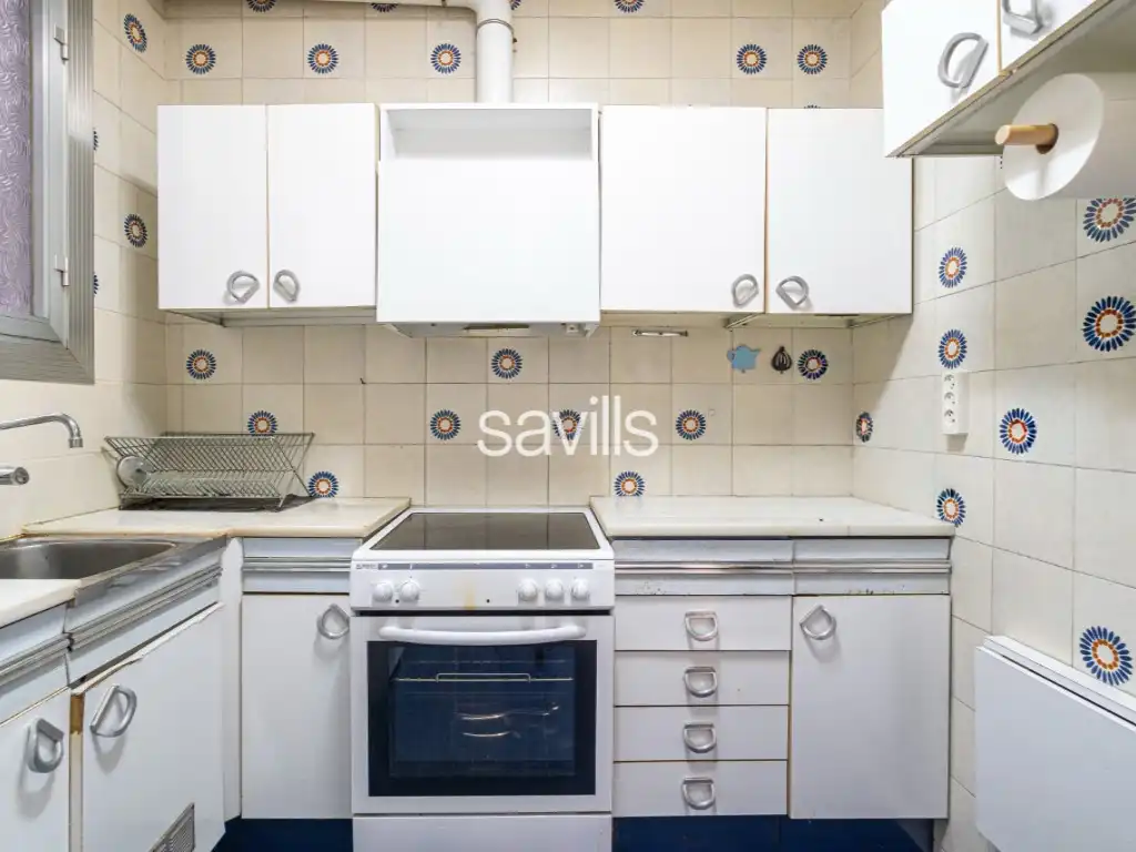 Cuina de Apartament en venda en Barcelona amb Aire condicionat, Terrassa i Balcó