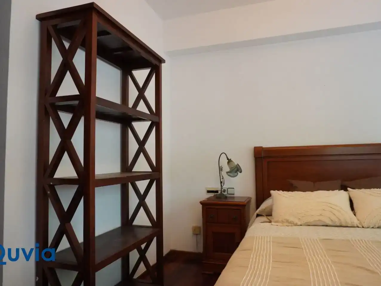 Dormitori de Pis per a compartir en Oleiros amb Jardí privat, Parquet i Traster