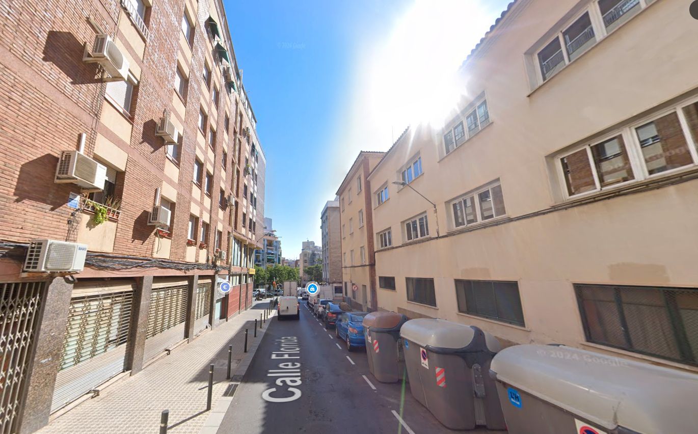 Vista exterior de Pis en venda en Sant Feliu de Llobregat