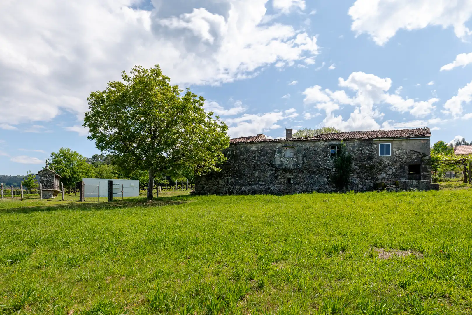 Außenansicht von Country house zum Verkauf in A Estrada 