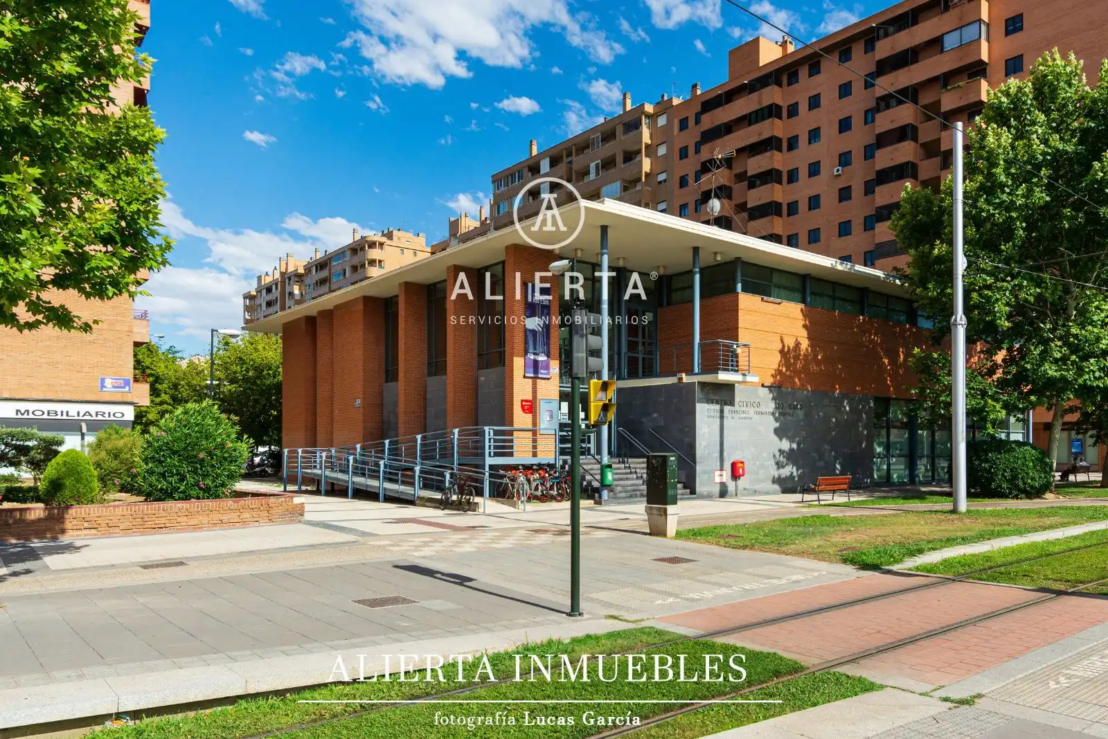 Exterior view of Flat for sale in Zaragoza  with Heating and Storage room