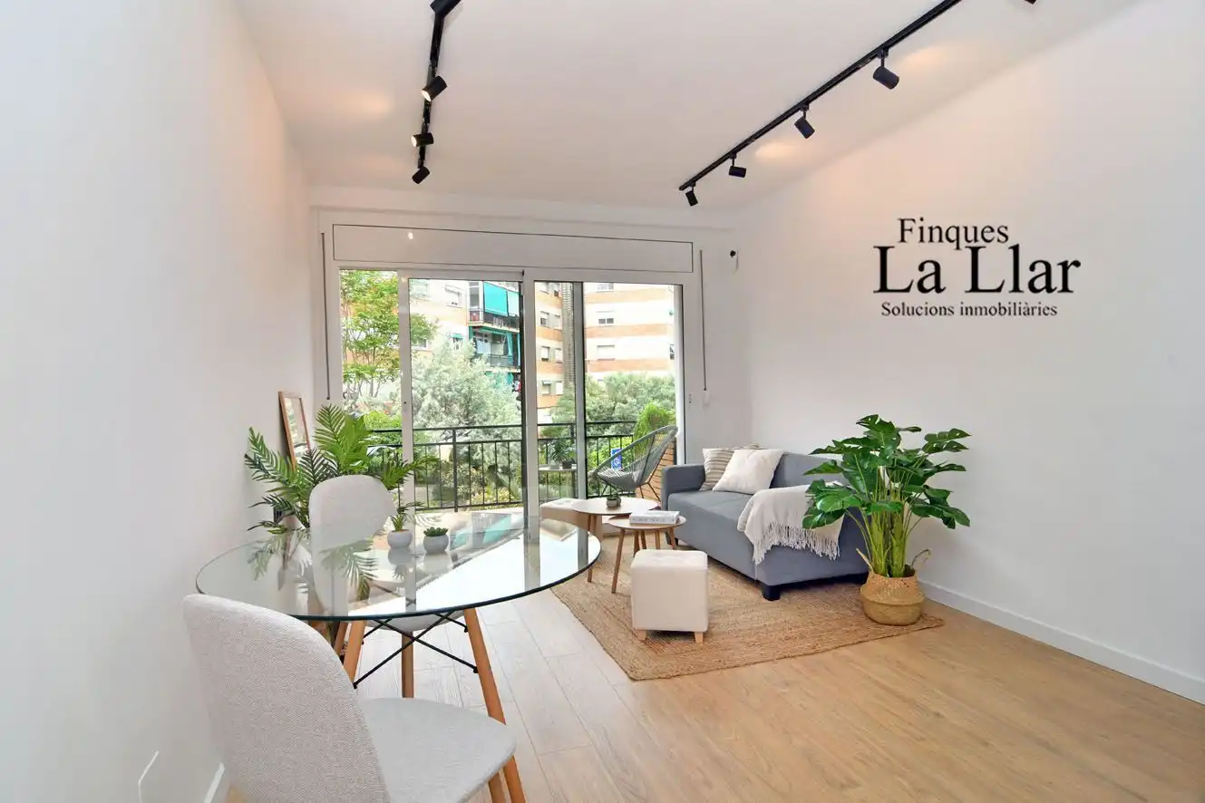 Piso en venta en APELES MESTRE, Passeig Maragall