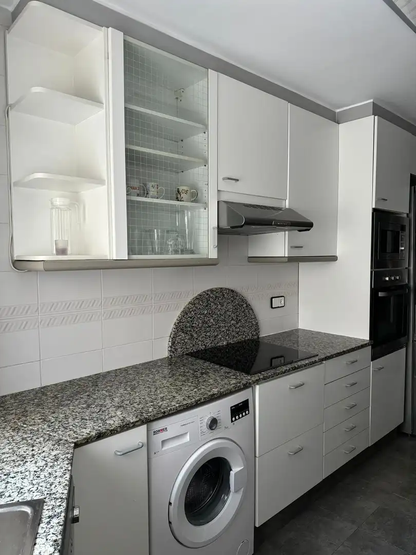 Flat for rent in Carrer d'Isaac Peral, Ca n'Aurell