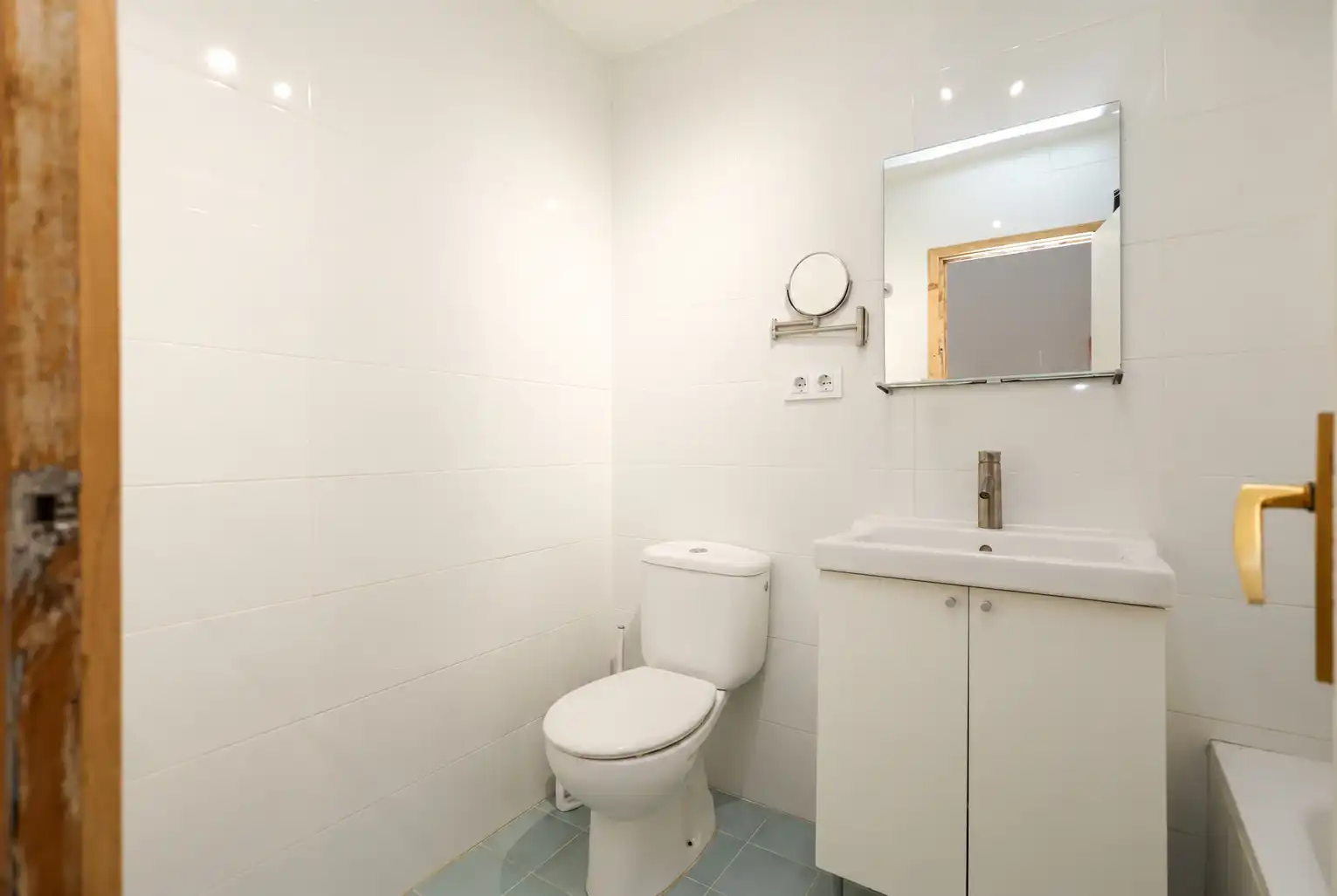 Badezimmer von Wohnungen zum Verkauf in Gràcia