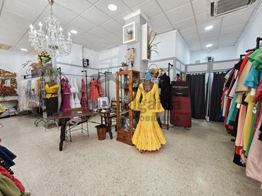 Business premises to rent in V Centenario - Piletas - Capuchinos