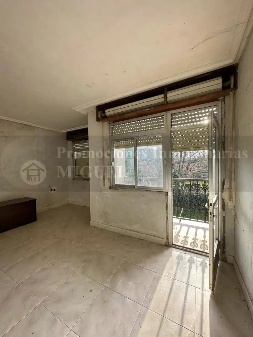 Casa in vendita a Laza, imagen 2