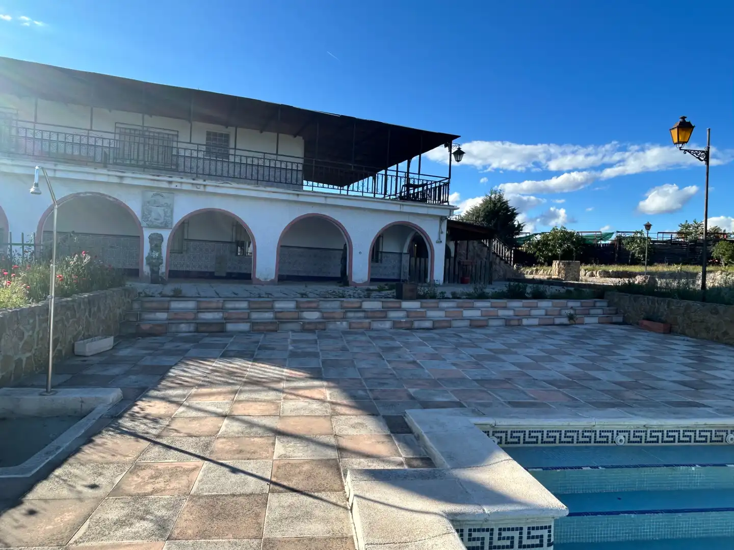 Vista exterior de Finca rústica en venta en Navas del Rey con Calefacción, Jardín privado y Terraza