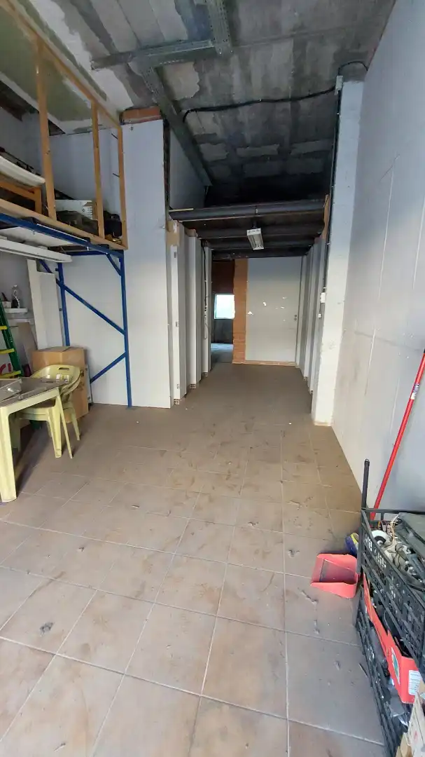 Local comercial en venta en Carrer de Sant Sadurní 8, imagen 3