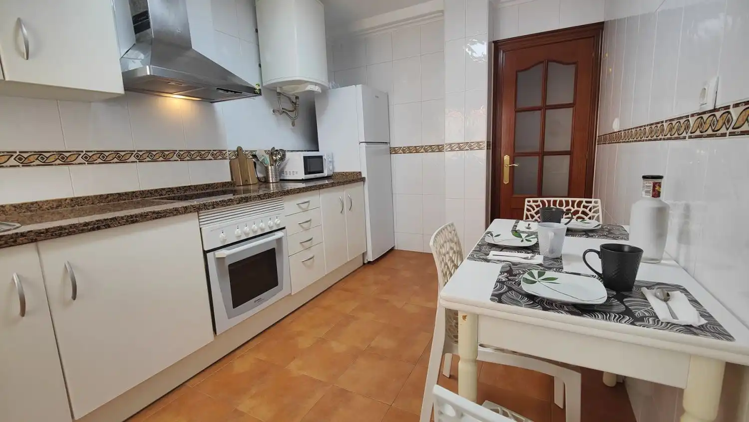 Küche von Wohnung zur Miete in Gijón  mit Heizung und Möbliert
