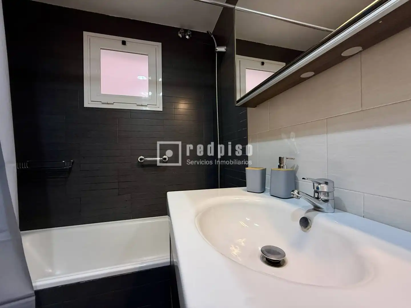 Piso en venta en Santa Cristina - San Rafael