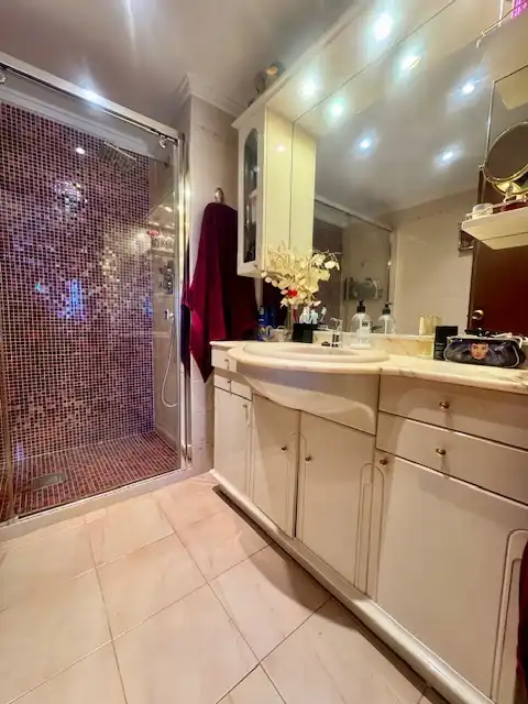Baño de Piso en venta en Paterna con Aire acondicionado y Balcón