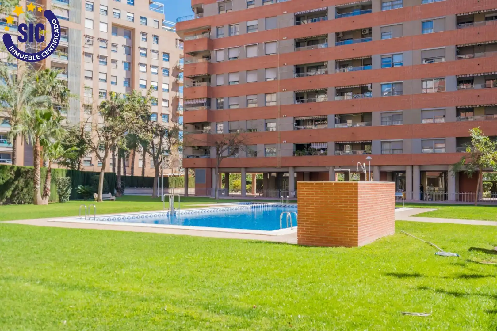 Piscina de Àtic en venda en Mislata amb Aire condicionat, Calefacció i Jardí privat
