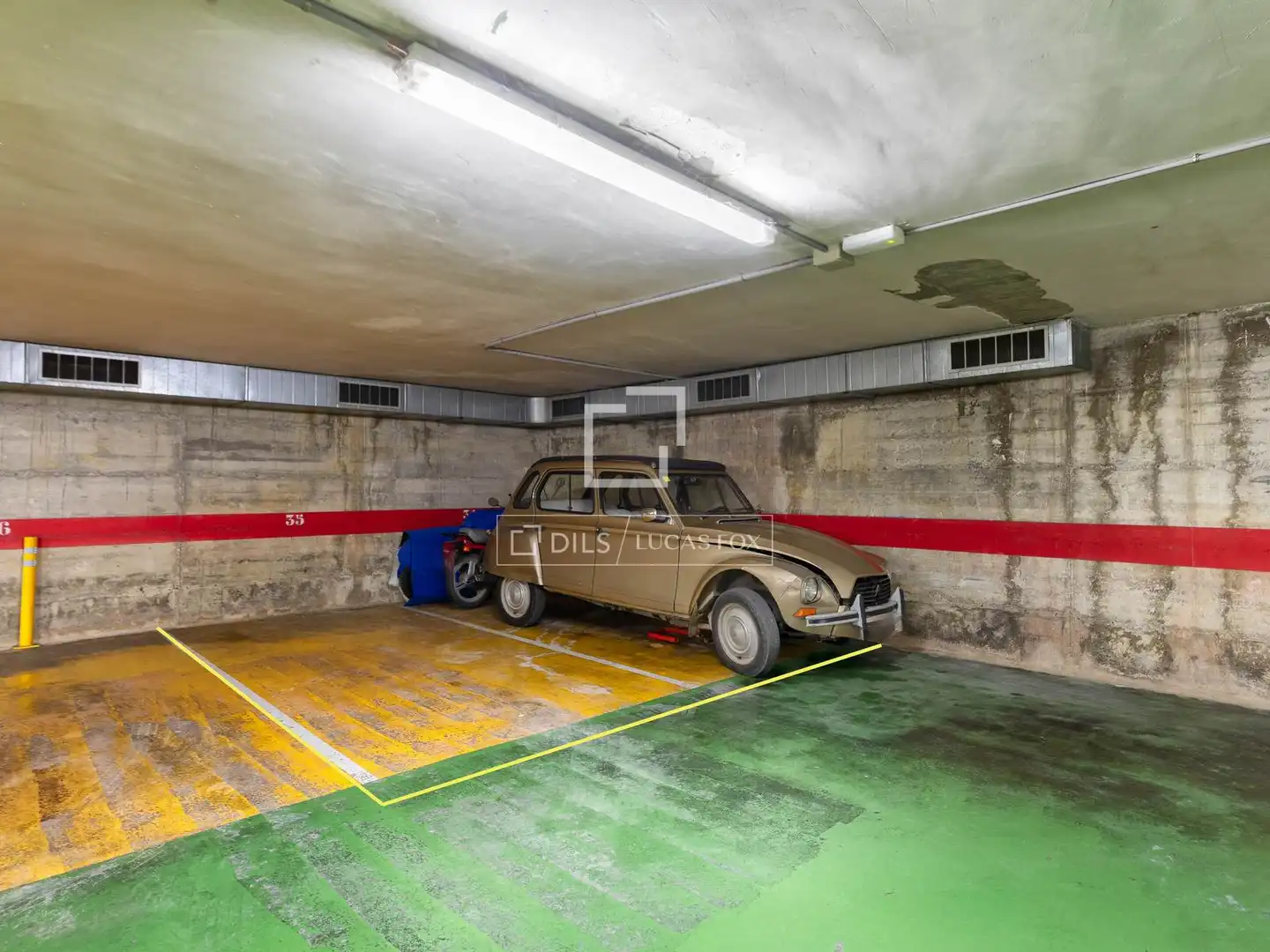 Parking de Casa o chalet en venta en Palafrugell con Balcón