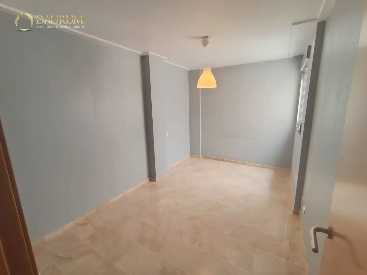Esszimmer von Einfamilien-Reihenhaus zum Verkauf in Elche / Elx mit Klimaanlage, Heizung und Terrasse