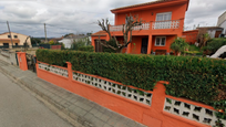 Vista exterior de Casa o xalet en venda en Llagostera amb Terrassa i Piscina