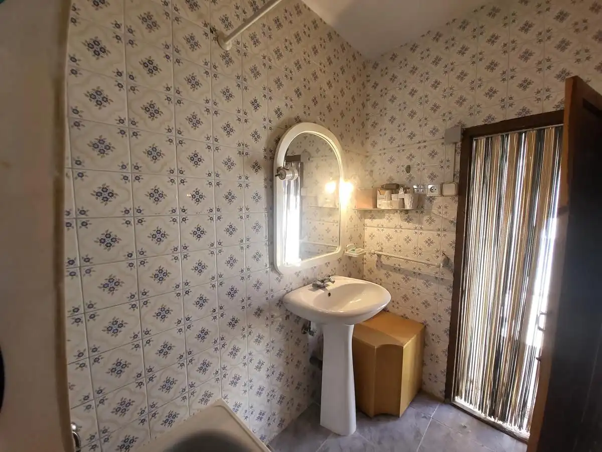 Bany de Casa o xalet en venda en Sisante