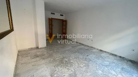 VENTA Piso en Pleno Centro, Calle Jaime, En Lucena, immagine 2