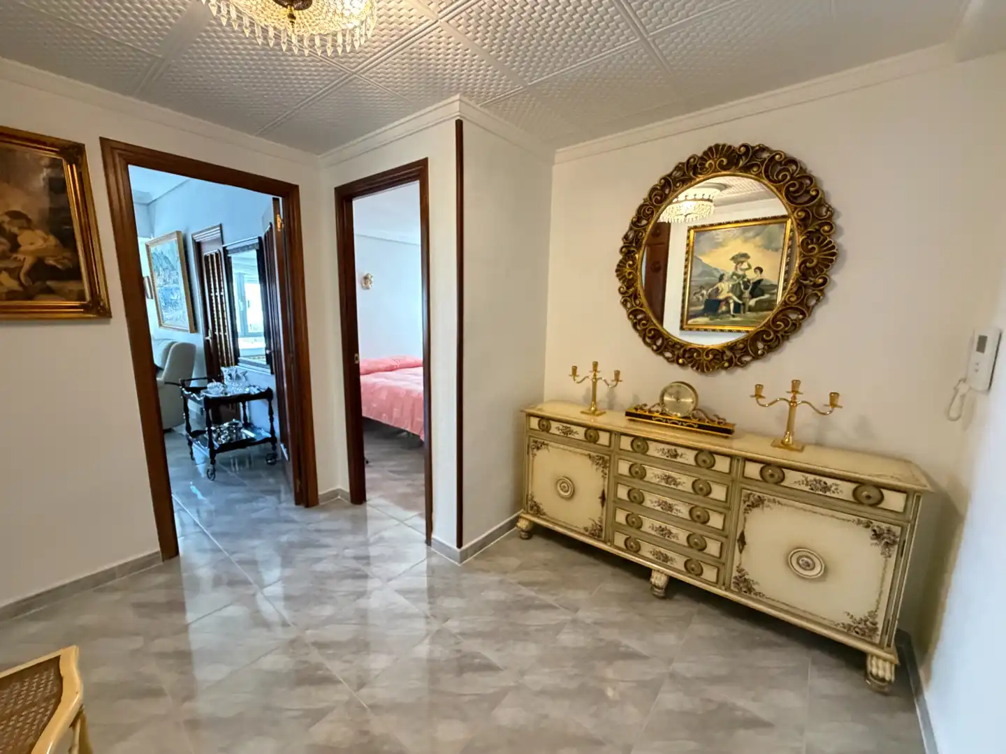 Wohnung zum Verkauf in Valladolid mit Heizung, Abstellraum und Möbliert