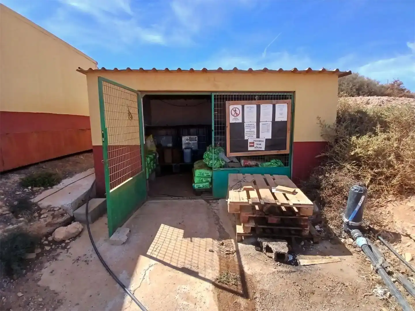Finca rústica en venda en Antigua amb Jardí privat, Traster i Moblat