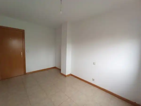 Habitación de Piso en venta en Illescas con Calefacción