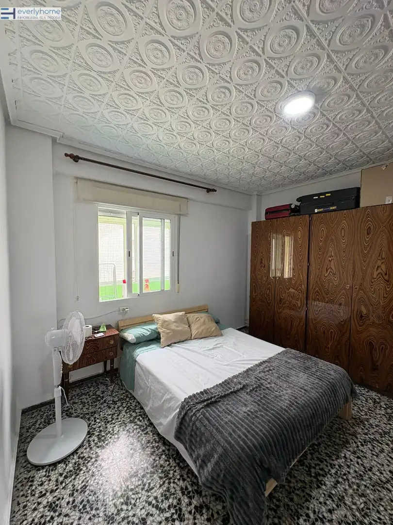 Bedroom of Flat for rent in Valencia  with Furnished and Balcony