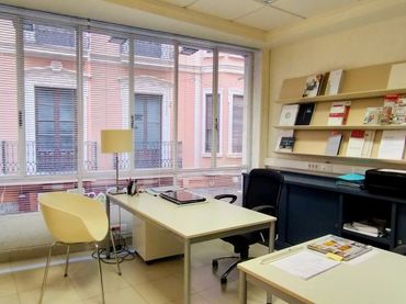 Oficina con ascensor en alquiler en Elche ciudad