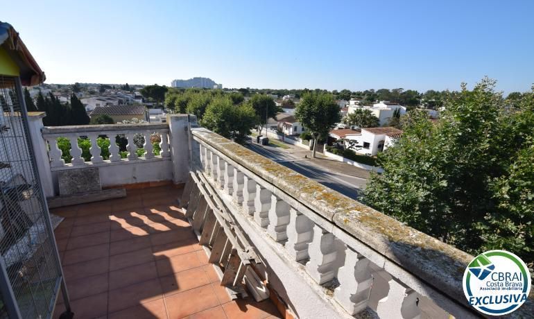 Terrace of Flat for sale in Empuriabrava  with Heating, Terrace and Furnished