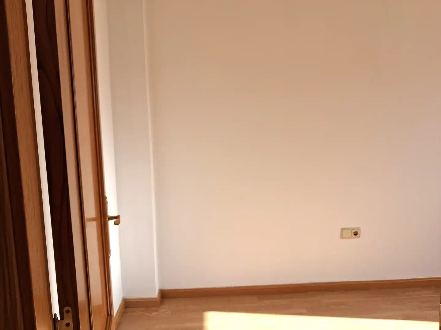 Casa adosada en venta en Osera de Ebro con Calefacción, Parquet y Terraza
