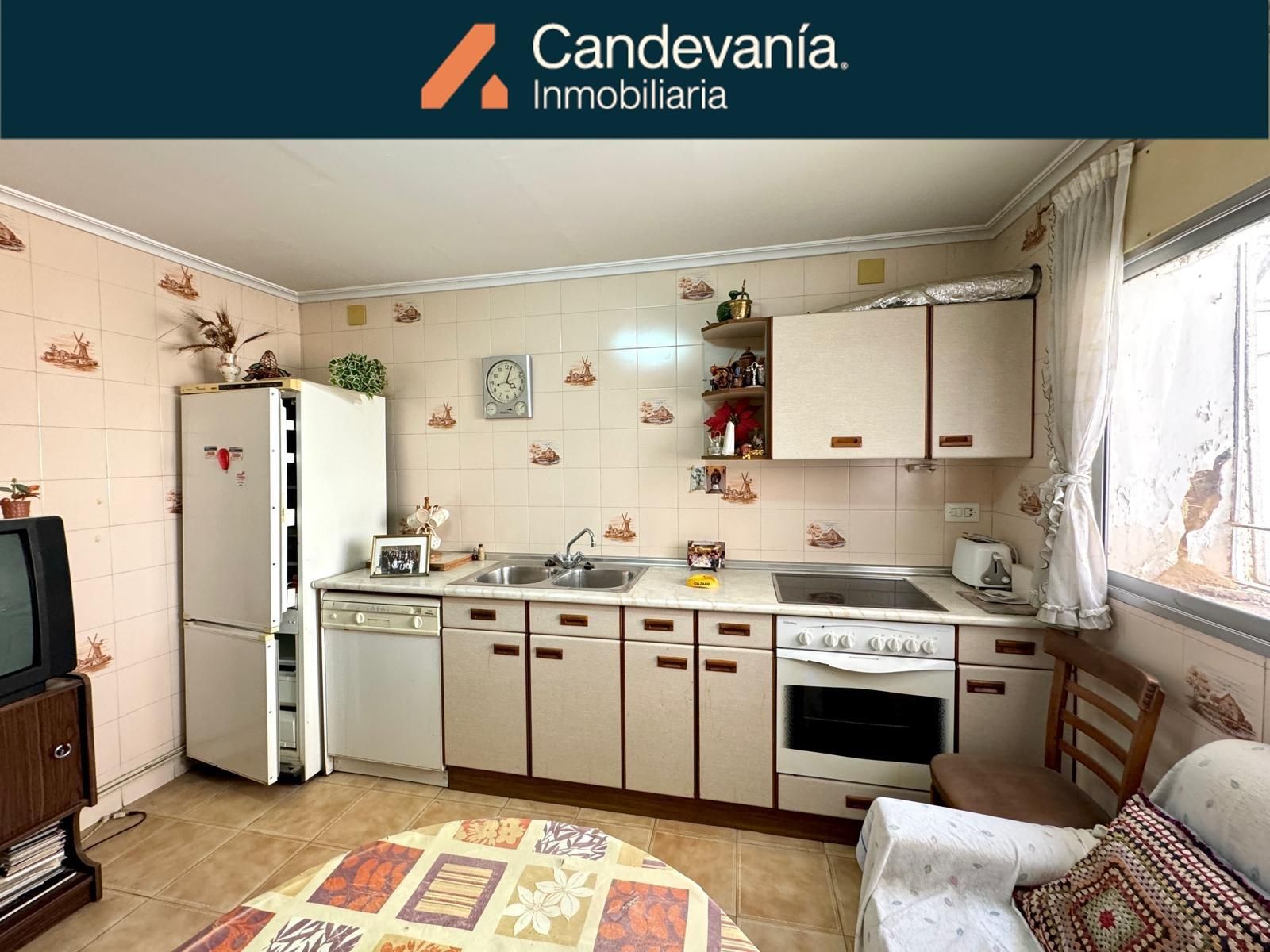 Küche von Country house zum verkauf in San Mateo de Gállego mit Heizung und Privatgarten