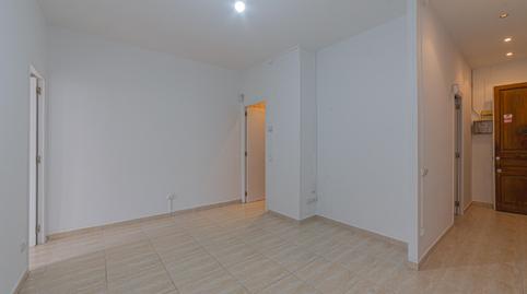 Foto 3 de Apartament en venda a El Guinardó, Barcelona