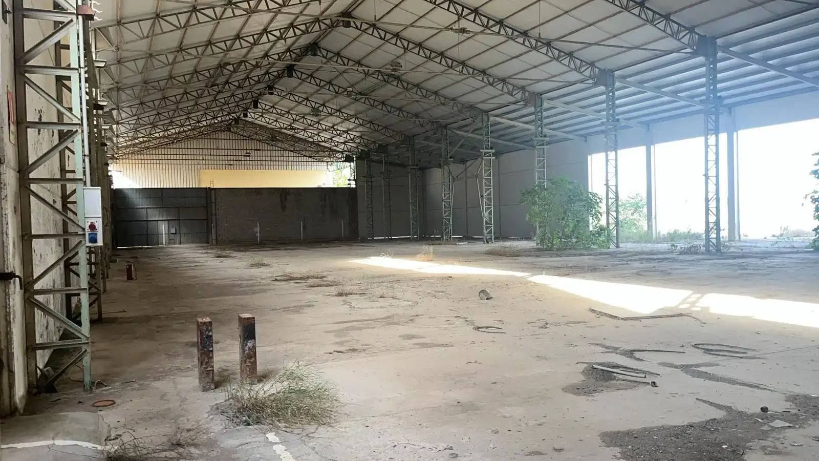 Fabrikhallen zum Verkauf in Alcañiz