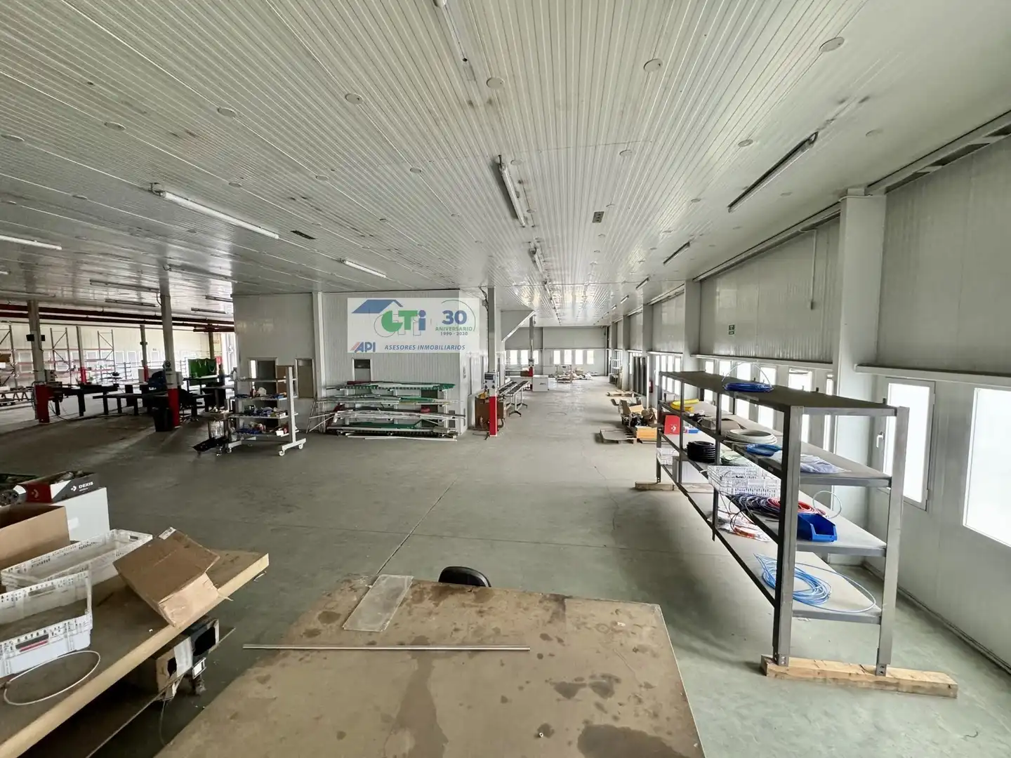 Nau industrial en venda en Zaragoza