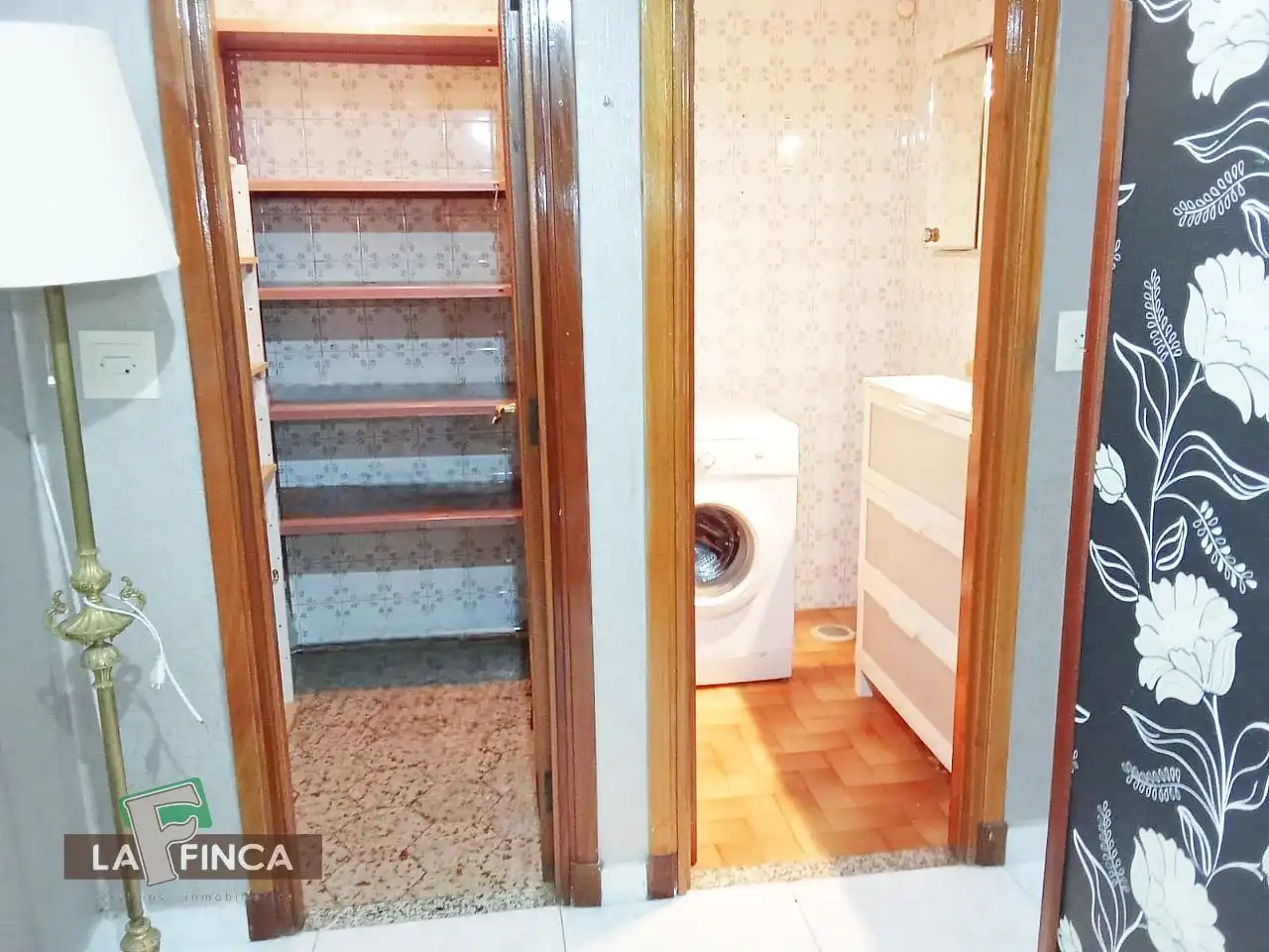 Bedroom of Flat for sale in Oviedo   with Heating and Parquet flooring