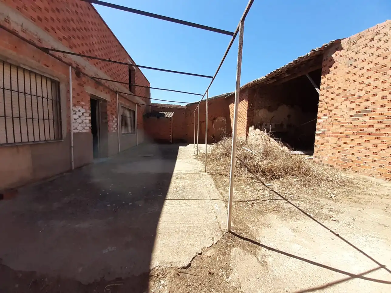 Local en venta en Cerecinos del Carrizal