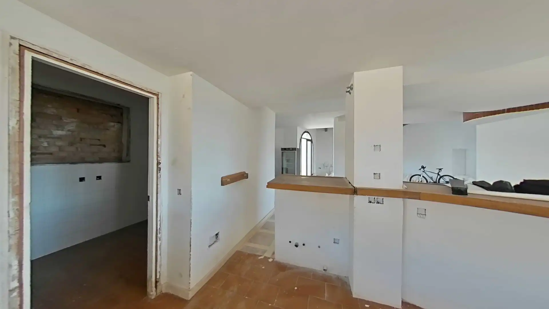 Geschaftsraum zur Miete in Casares mit Terrasse