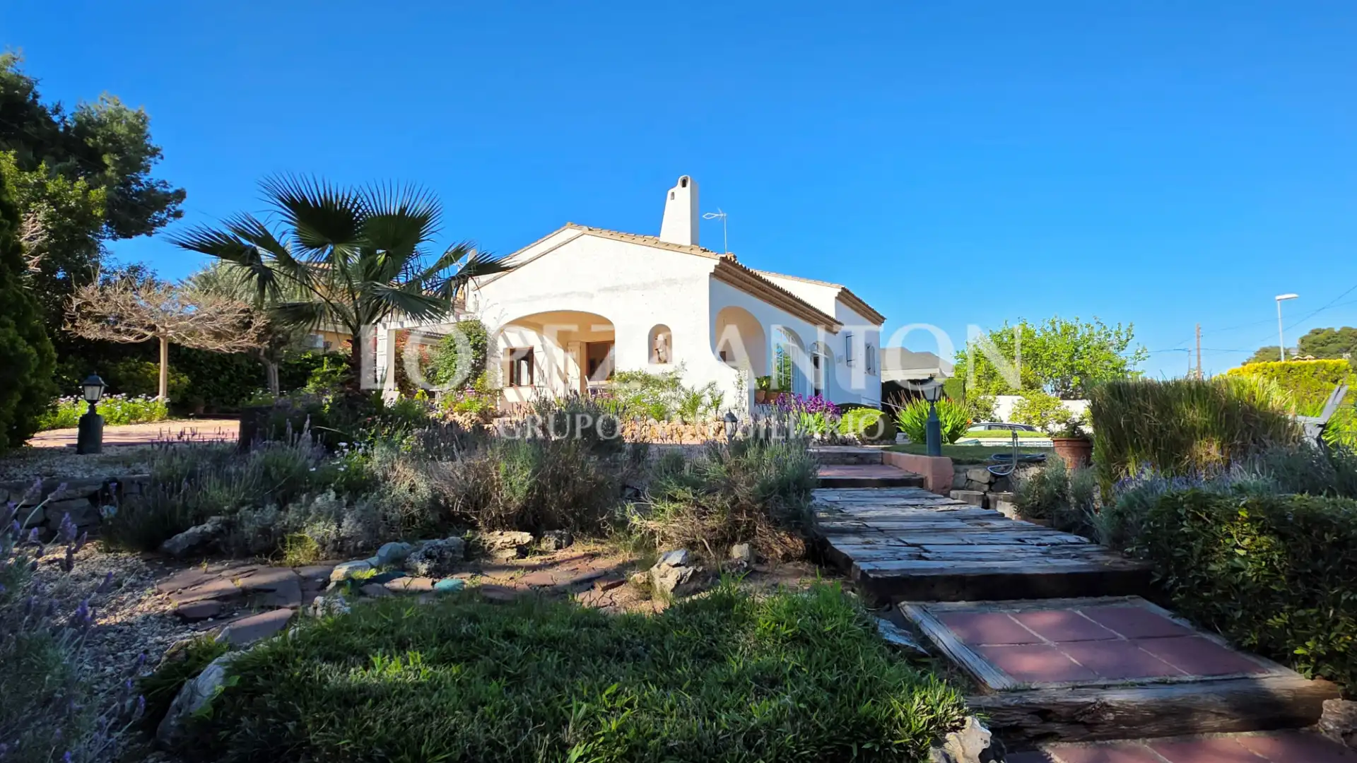 Jardín de Casa o chalet en venta en L'Eliana con Aire acondicionado, Calefacción y Jardín privado