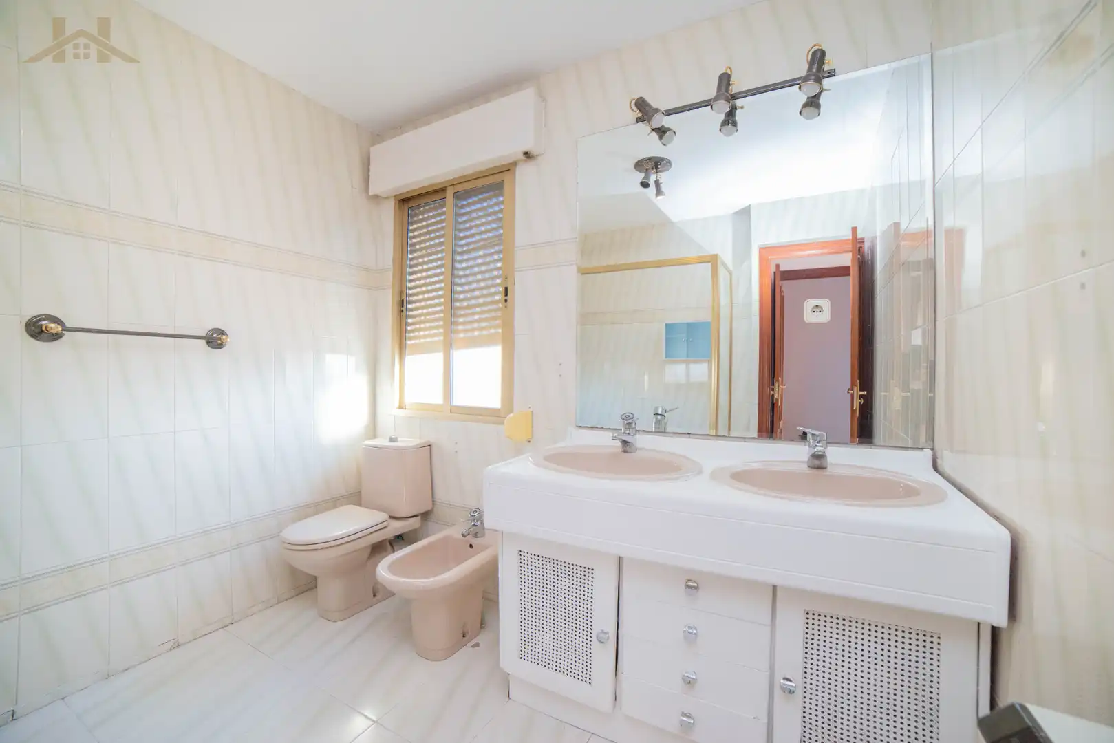 Baño de Casa o chalet en venta en Rivas-Vaciamadrid con Jardín privado, Trastero y Piscina