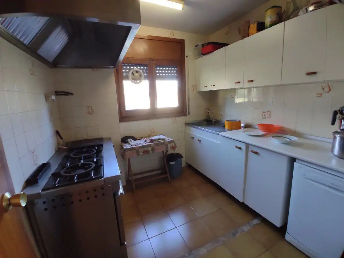 Cocina de Apartamento en venta en Bárcabo con Calefacción, Trastero y Piscina comunitaria