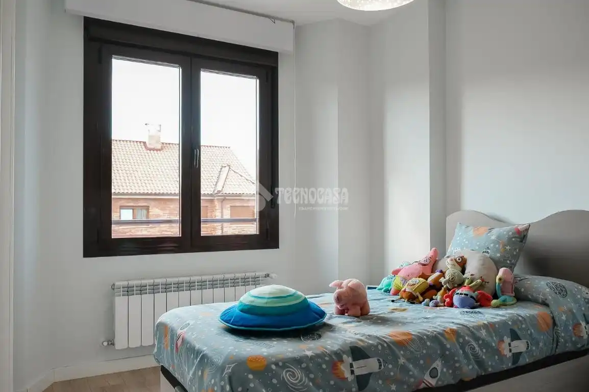 Bedroom of Detached homes for sale in Arroyomolinos (Madrid)  with Air Conditioner, Heating and Private garden
