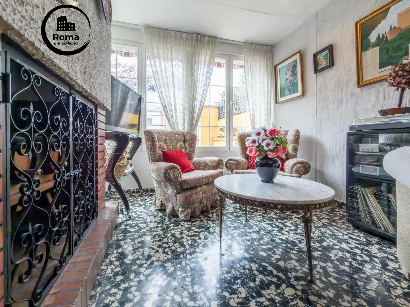 Living room of Houses for sale in Granada  with Terrace
