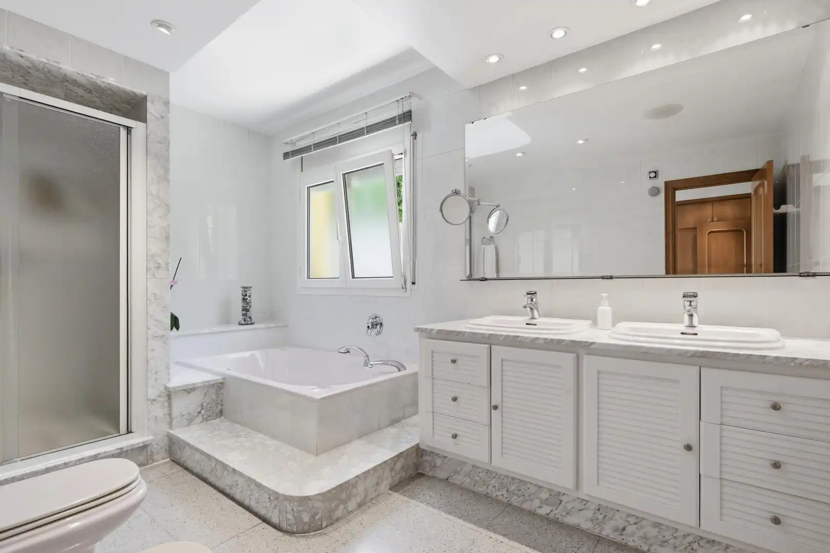 Bathroom of Houses for sale in Blanes  with Private garden