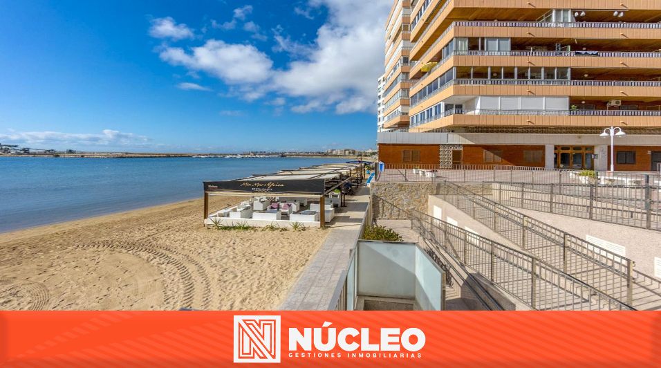 Exterior view of Flat for sale in Torrevieja  with Oven, Microwave and Community pool